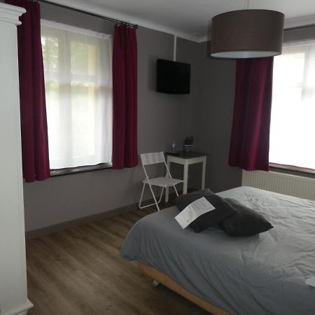 Hotel Des Roches Cugnon Extérieur photo