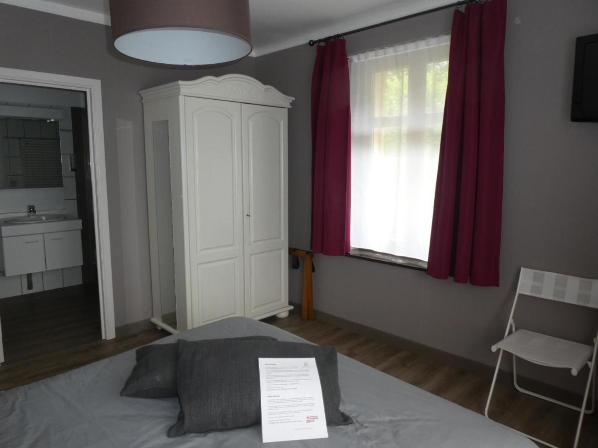 Hotel Des Roches Cugnon Extérieur photo